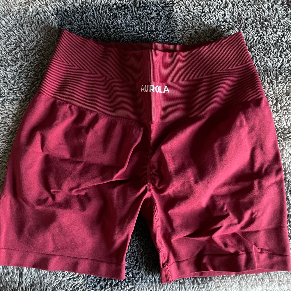 Aurola shorts worn once